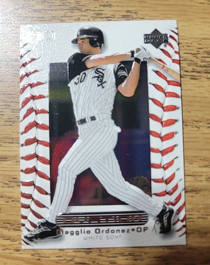 2000 Upper Deck Ovation #56 Magglio Ordonez — front