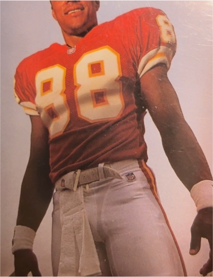 1991 Fleer #400 Derrick Thomas — front