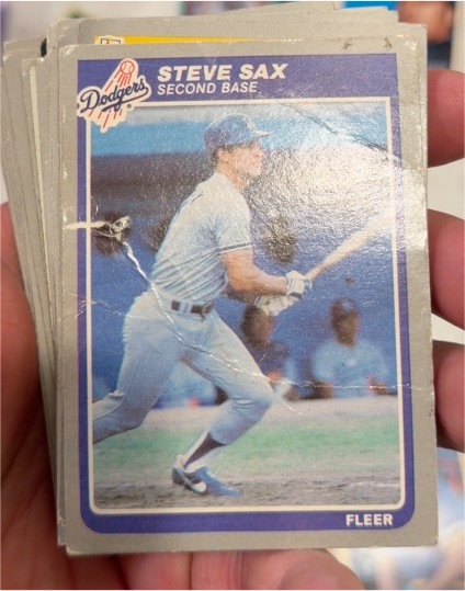 1985 Fleer #384 Steve Sax — front
