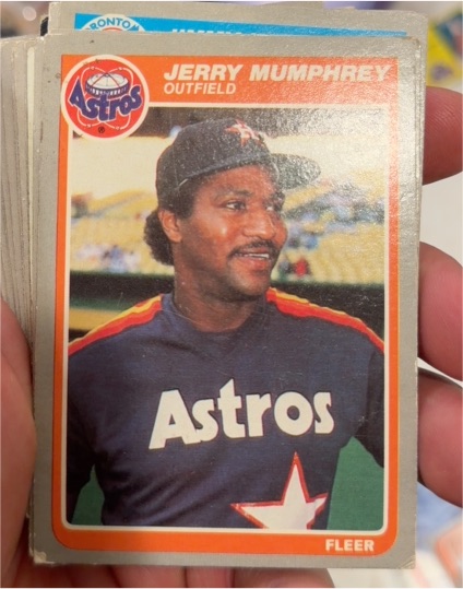 1985 Fleer #354 Jerry Mumphrey — front