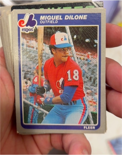 1985 Fleer #395 Miguel Dilone — front