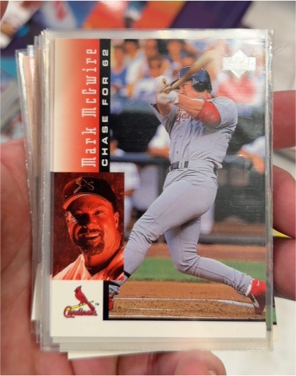 1998 Upper Deck Chase for 62 #1 Mark McGwire — front