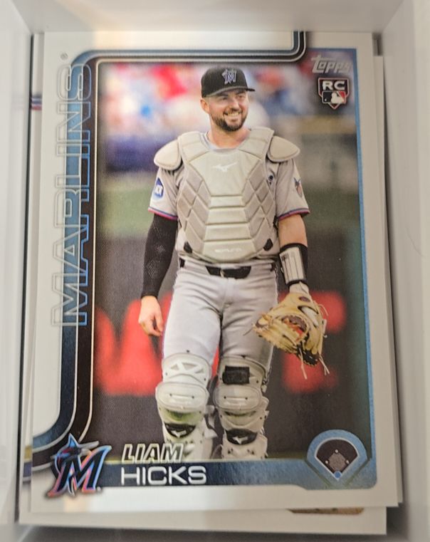 2025 Topps Update #US52 Liam Hicks — front