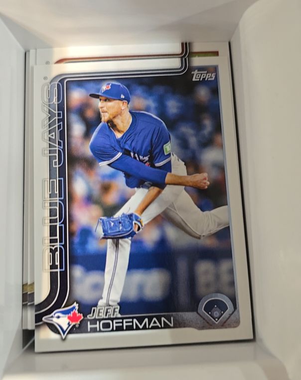 2025 Topps Update Series #US9 Jeff Hoffman — front