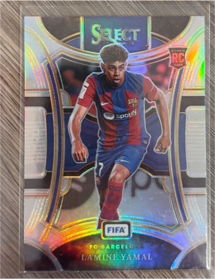 2023-24 Panini Select FIFA #124 Lamine Yamal — front