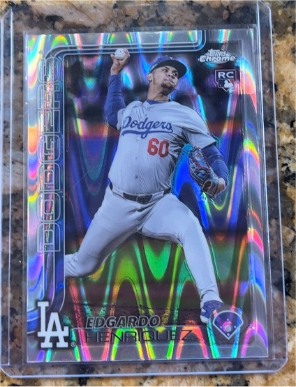 2025 Topps Chrome #71 Edgardo Henriquez — front
