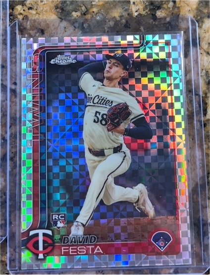2025 Topps Chrome #156 David Festa — front