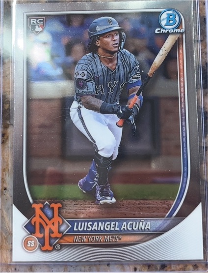 2025 Bowman Chrome #32 Luisangel Acuna — front