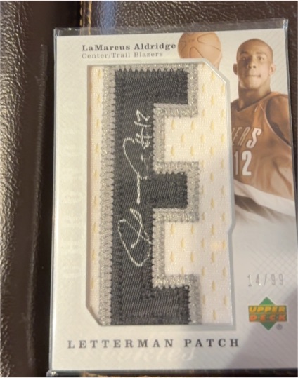 2006-07 Upper Deck NBA Chronology Letterman Patch #LaMarcus Aldridge — front