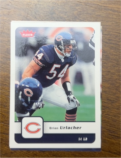2006 Fleer #17 Brian Urlacher — front