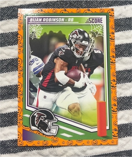 2025 Panini Score-A-Treat Football #223 Bijan Robinson — front