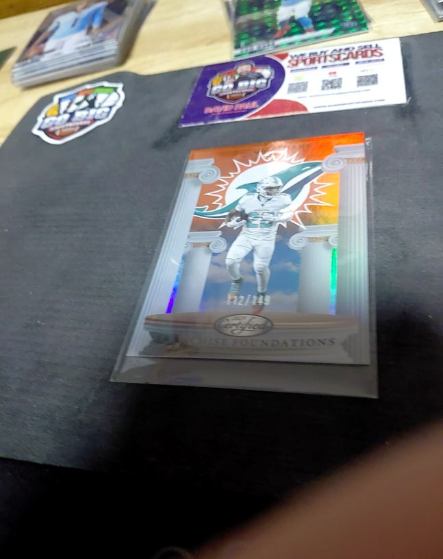2025 Panini Certified Franchise Foundations #De'von Achane — front
