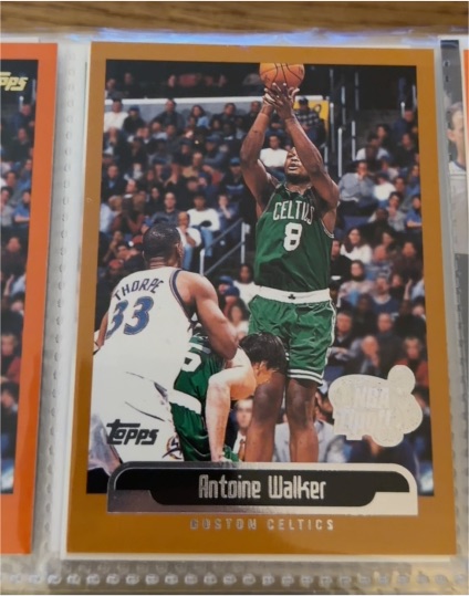 1999-00 Topps #52 Antoine Walker — front