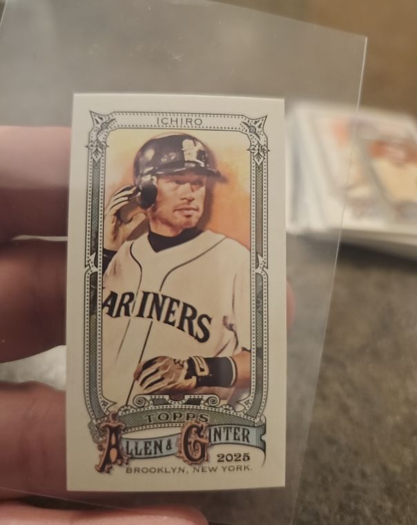 2025 Topps Allen & Ginter Mini #370 Ichiro Suzuki — front