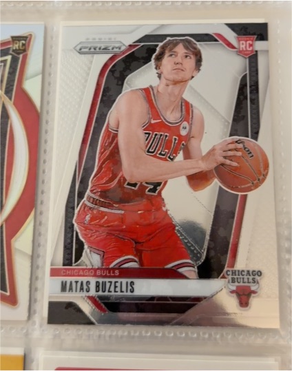 2024-25 Panini Prizm #252 Matas Buzelis — front