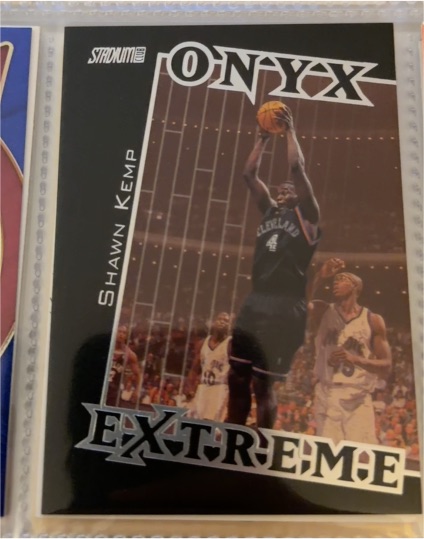 1999 Stadium Club Onyx Extreme #OE8 Shawn Kemp — front