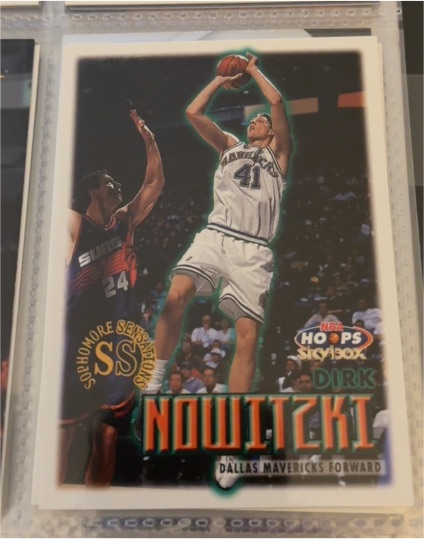1999-00 Skybox NBA Hoops #98 Dirk Nowitzki Sophomore Sensations — front