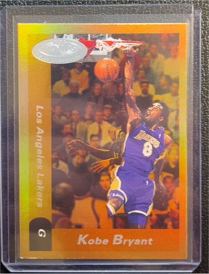 2000-01 Hoops Hot Prospects #46 Kobe Bryant — front