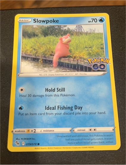 2022 Pokémon GO #019 Slowpoke — front