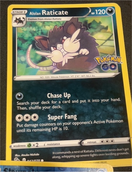 2022 Pokémon GO #42 Alolan Raticate — front
