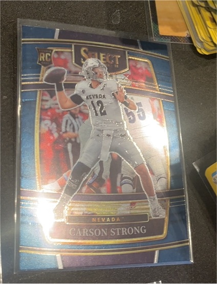 2022 Panini Select Draft Picks Concourse Blue #11 Carson Strong Rookie — front
