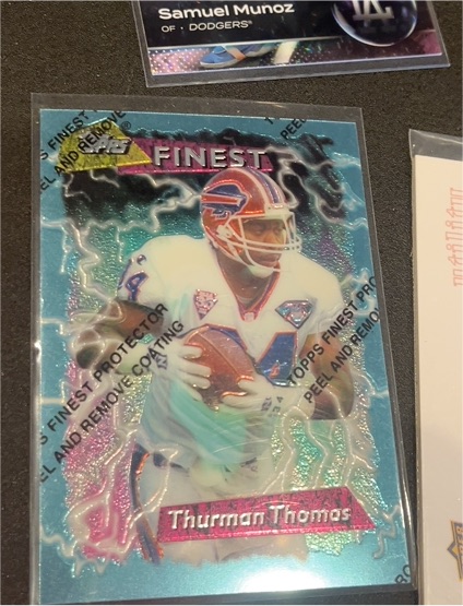 1995 Topps Finest #155 Thurman Thomas — front