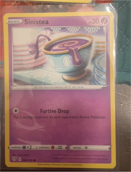 2020 Pokémon Sword & Shield Darkness Ablaze #82 Sinistea — front