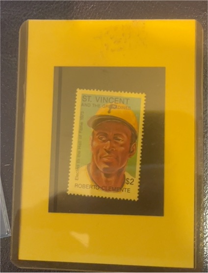 1992 St Vincent $2 Roberto Clemente Stamp — front