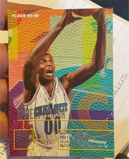 1995-96 Fleer #20 Robert Parish — front