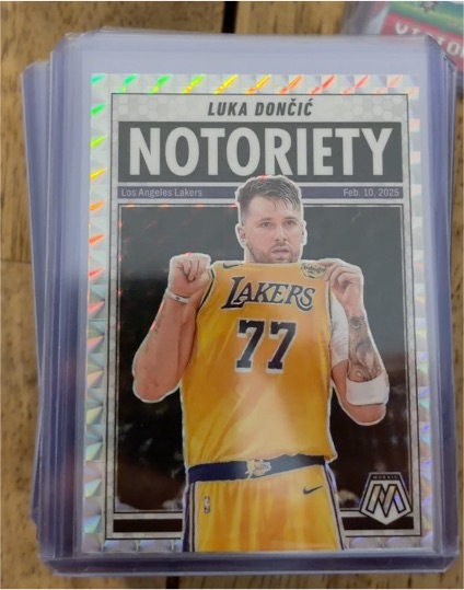 2024-25 Panini Mosaic #5 Luka Dončić Notoriety — front