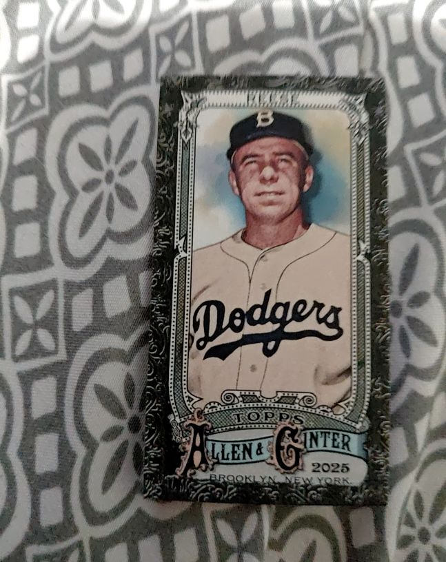 2025 Topps Allen & Ginter #203 Tommy Edman Mini Black Border — front