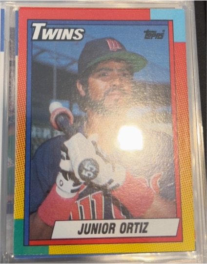 1990 Topps #322 Junior Ortiz — front