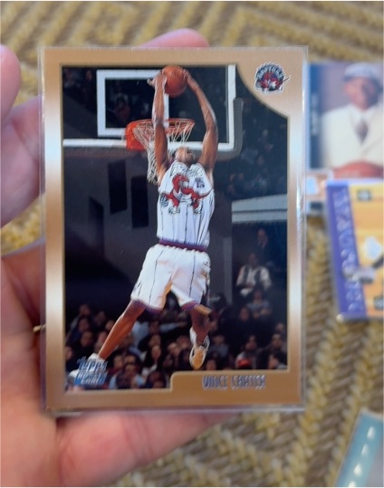 1998-99 Topps #199 Vince Carter Rookie Card — front