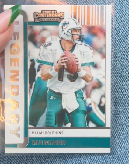2022 Panini Contenders Legendary Emerald #LGD-DMA Dan Marino — front