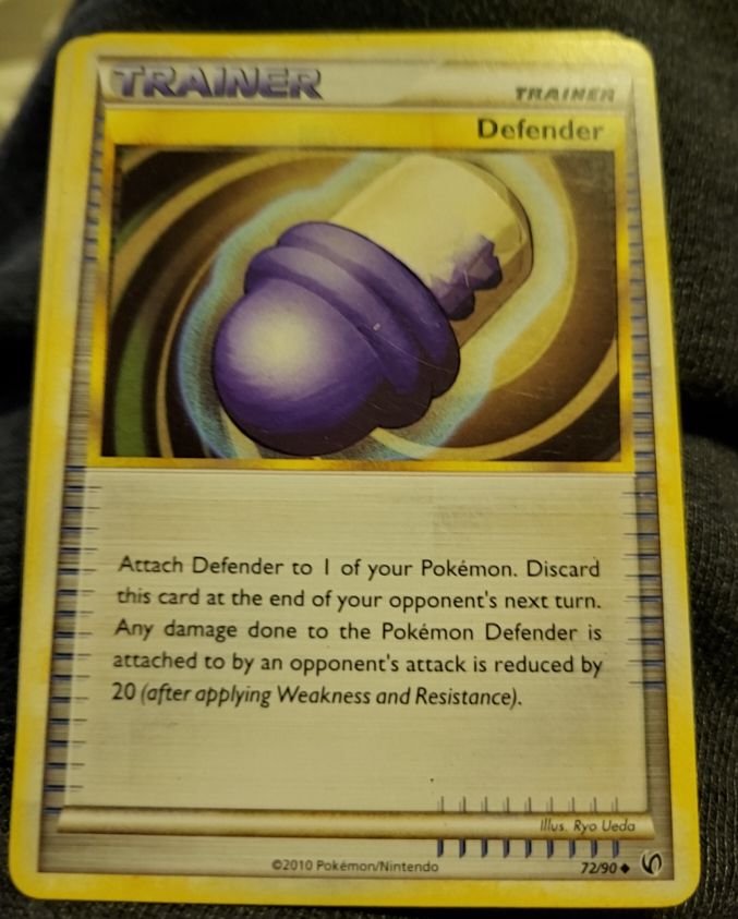 2010 Pokémon HeartGold & SoulSilver Undaunted #72 Defender — front
