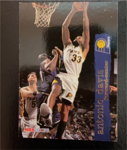 1995-96 NBA Hoops #307 Antonio Davis — front