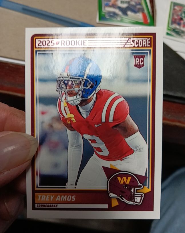 2025 Panini Score #92 Trey Amos — front