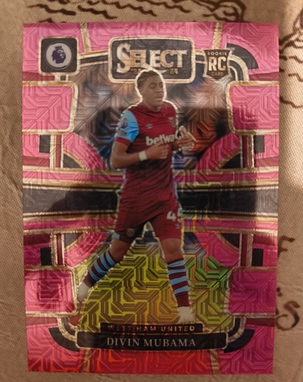 2023-24 Panini Select Premier League #95 Divin Mubama Purple Mojo — front