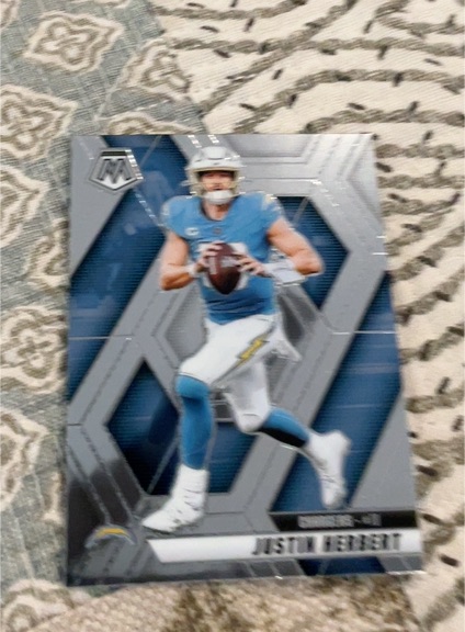 2025 Panini Mosaic #80 Justin Herbert — front
