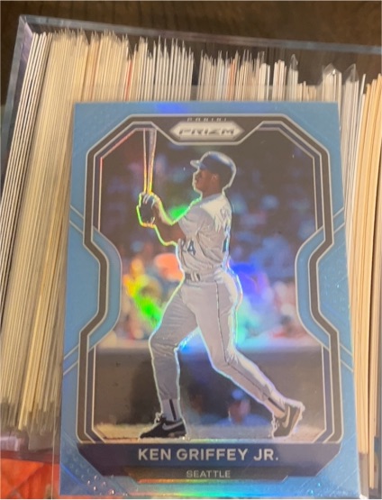 2021 Panini Prizm #19 Ken Griffey Jr. — front