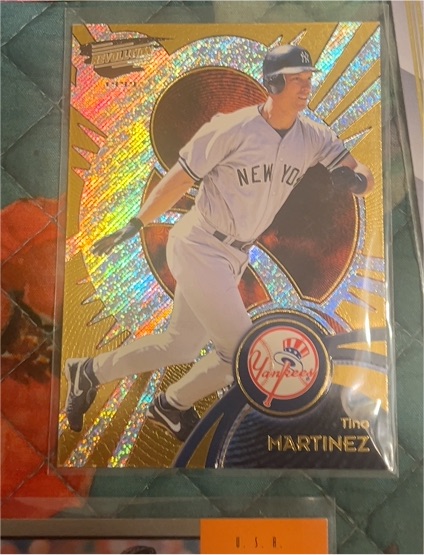 1999 Pacific Revolution Premiere Date Gold Foil Tino Martinez — front