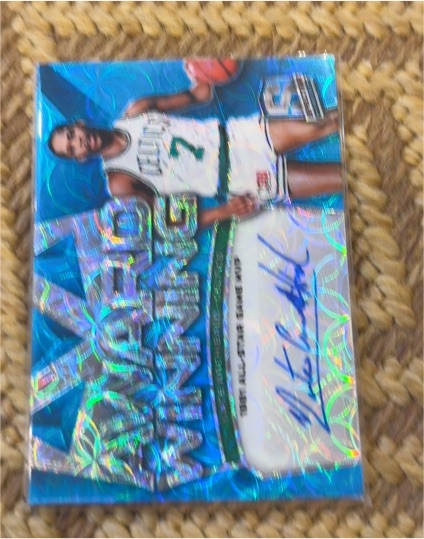 2018 Panini Spectra Larry Bird Award Winning Auto — front