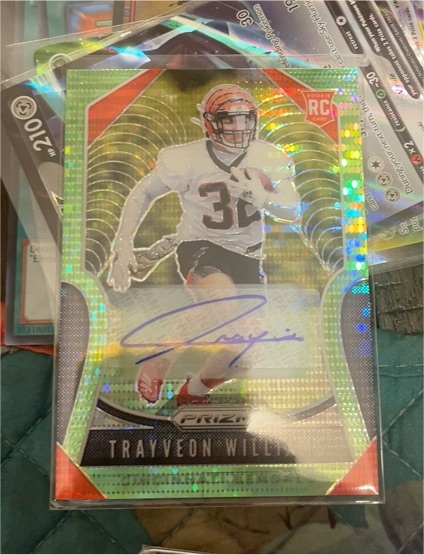 2019 Panini Prizm #329 Trayveon Williams — front