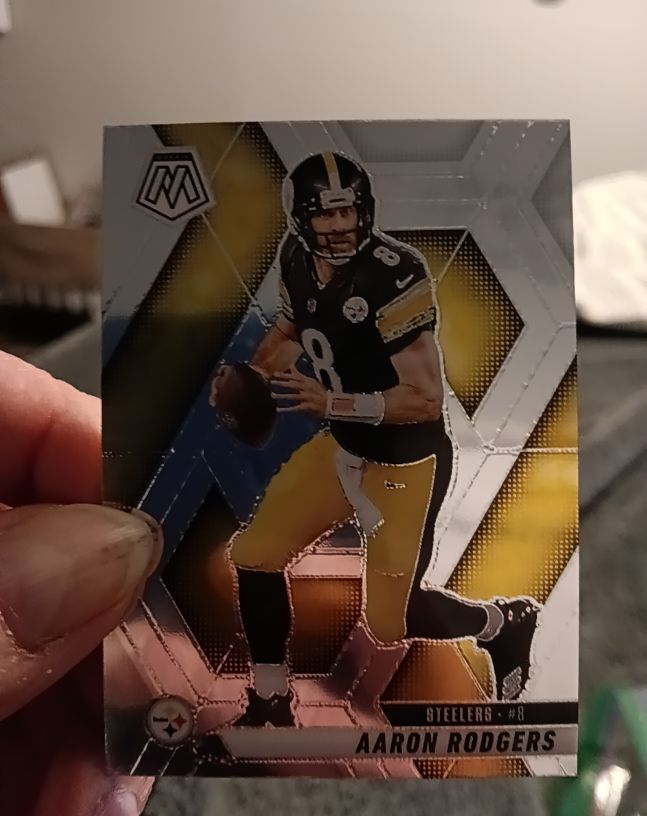 2020 Panini Mosaic #8 Aaron Rodgers — front