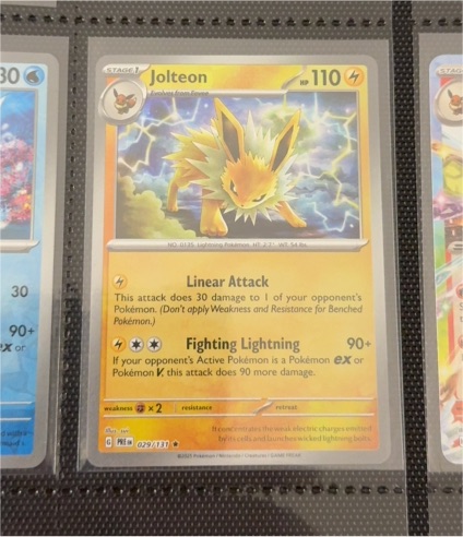 2023 Pokémon #029 Jolteon — front