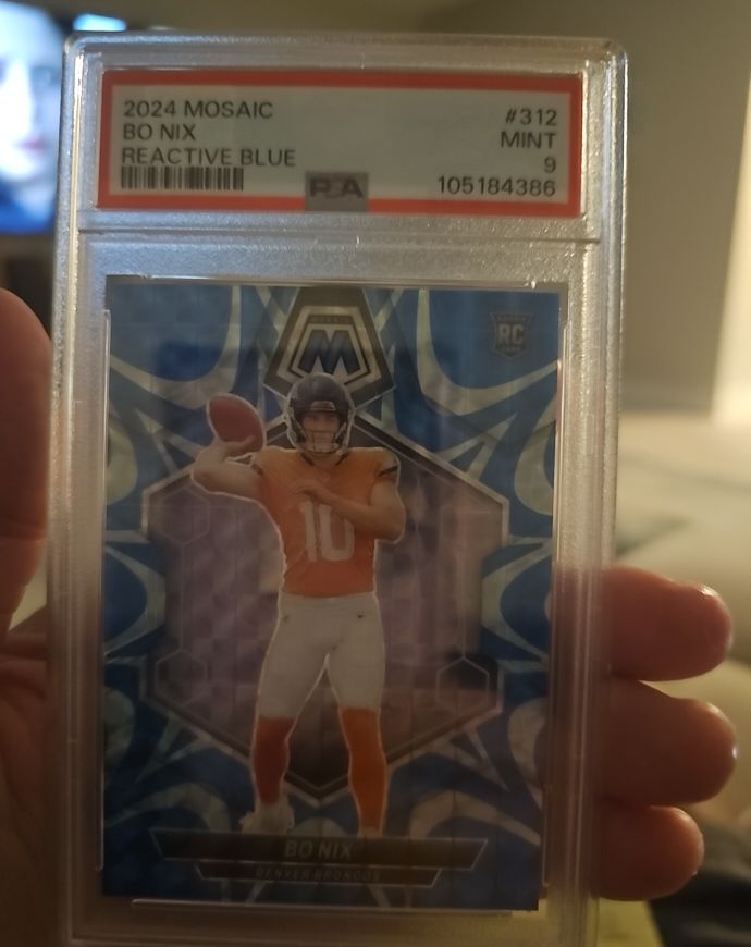 2024 Panini Mosaic #312 Bo Nix Reactive Blue — front