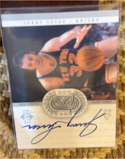 1999-00 Upper Deck Legends Legendary Signatures #32 Jerry Lucas — front