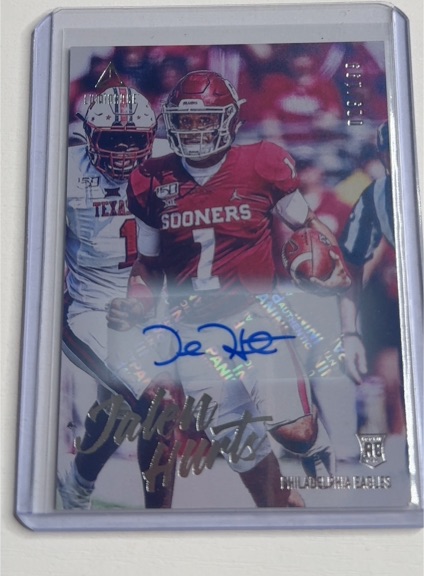 2020 Panini Luminance #109 Jalen Hurts — front