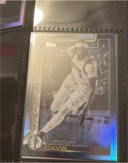 2025-26 Topps Blackout #Anthony Davis — front