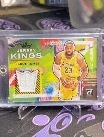 2021-22 Donruss Jersey Kings #JK-LBJ LeBron James — front